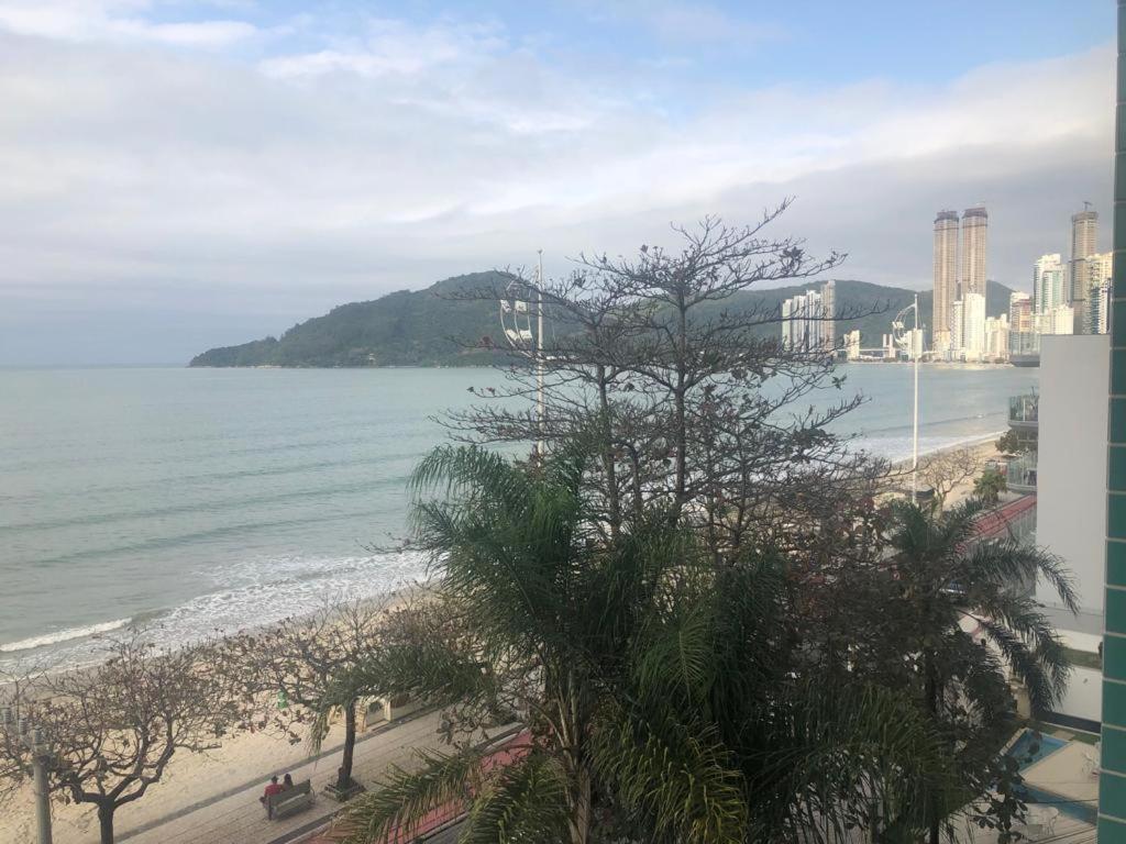 Appartement Baln Camboriu - Beira Mar à Balneário Camboriú Extérieur photo